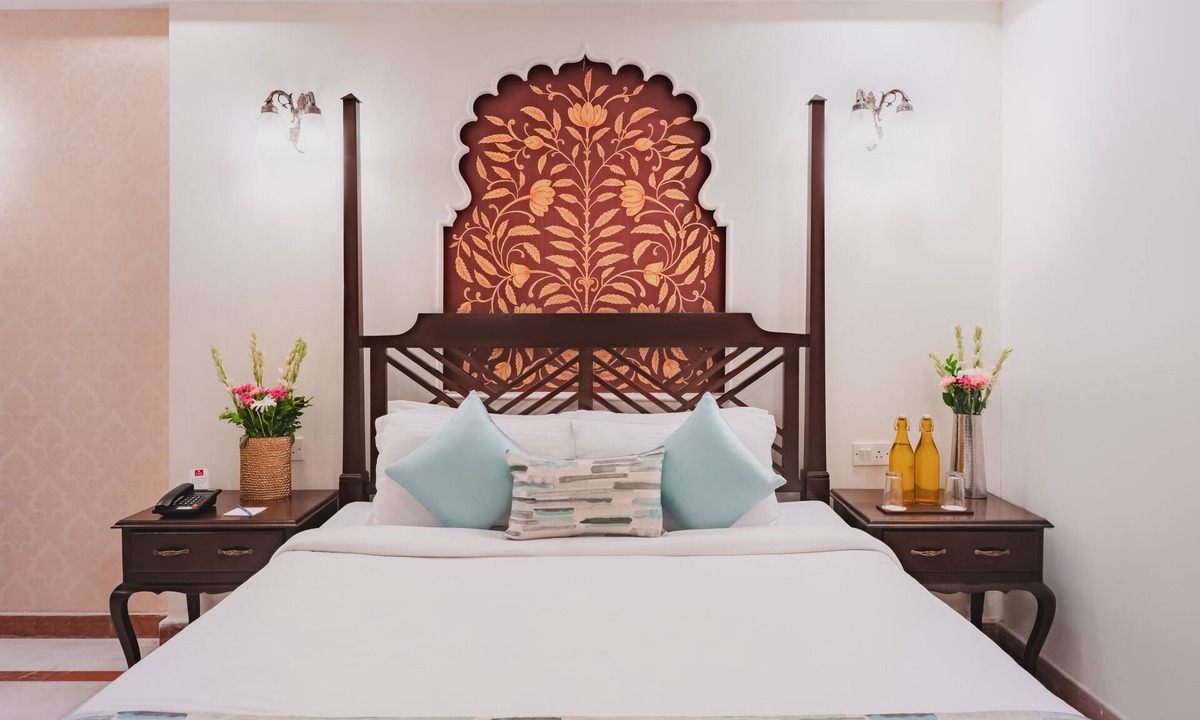 Nathdwara Hotel | Shree Vallabh Vilas Lords Plaza Nathdwara - Pure Veg