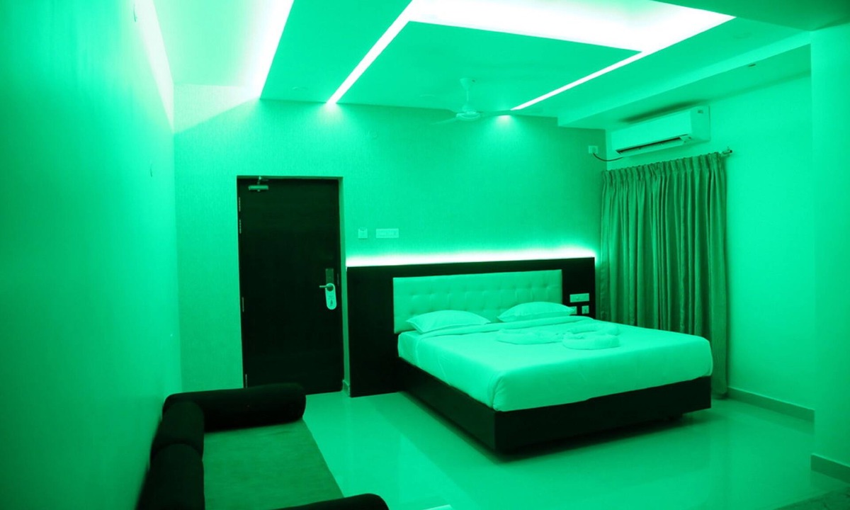 Srirangam Hotel | Shri Subham Residency