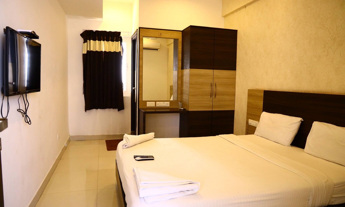Pollachi Hotel | SP Residency