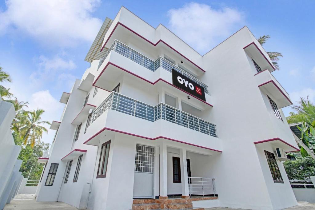 Kovalam Hotel | SPOT ON Lavender Rooms & Homestay