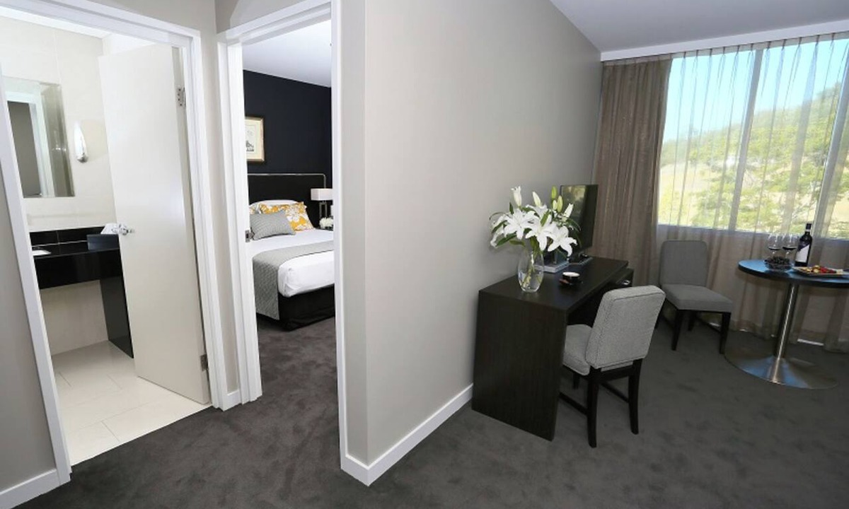 Springfield Lakes Hotel | Springfield Lakes Hotel