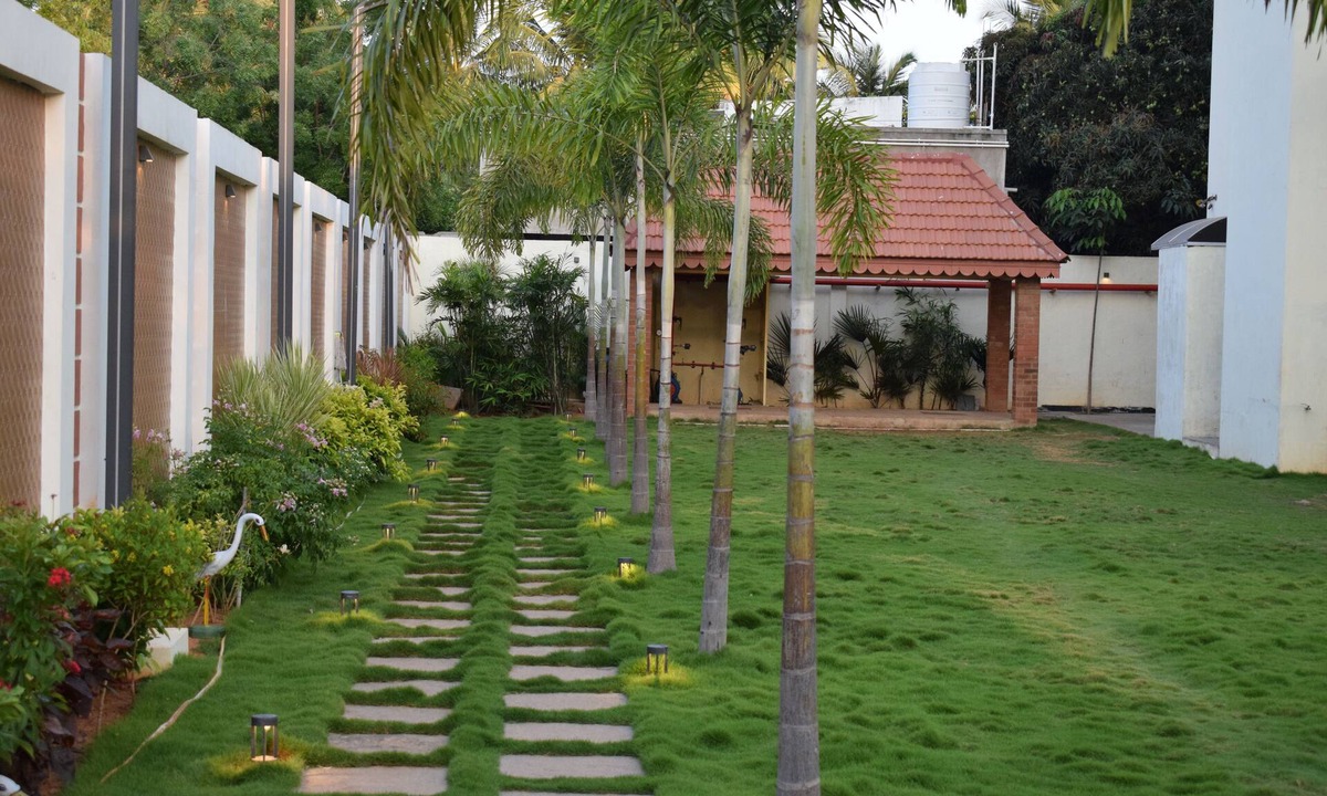 Kalapet Hotel | Sri Ganesh Mahal