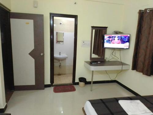 Bangalore City Center Hotel | SRI SHANKAR RESIDENCY