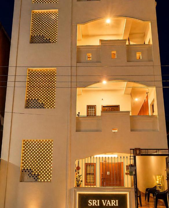 Tiruvannamalai Hotel | Sri Vari Residency - 700m to Arunachalam Temple