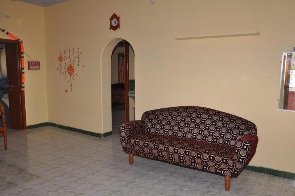 Srirangam Apartment | Srinivasa service apartment