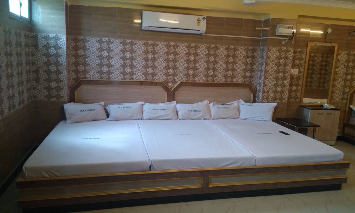 Kanchipuram Hotel | SSK Residency