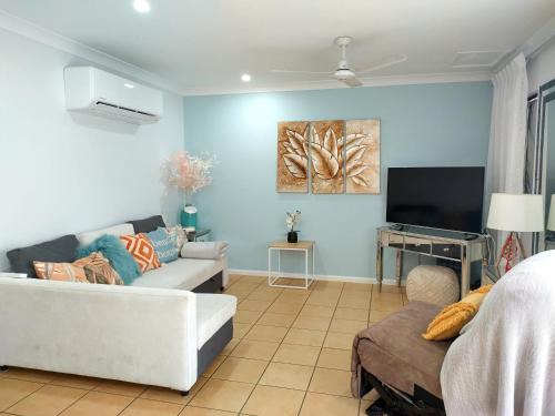 North Ward Apartment | Stay on the Strand, Townsville, one bedroom apartment on the third floor, free secured parking