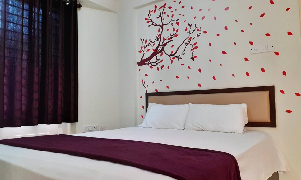 Bilekahalli Hotel | Stayhome classic