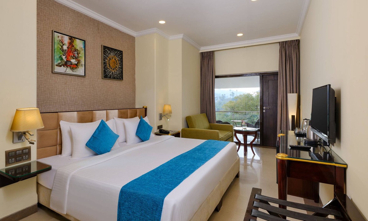 Mount Abu Hotel | Sterling Mount Abu