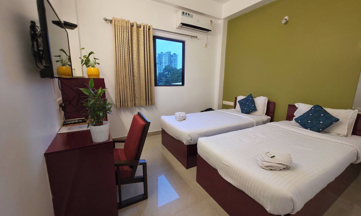 Mamangalam Hotel | Sulthan Hotel and Restaurant