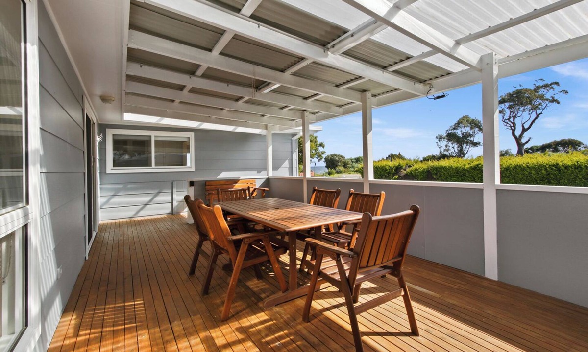 Metung House | Sunseeker on Tambo: Create unforgettable memories in the beauty of Tambo Bay