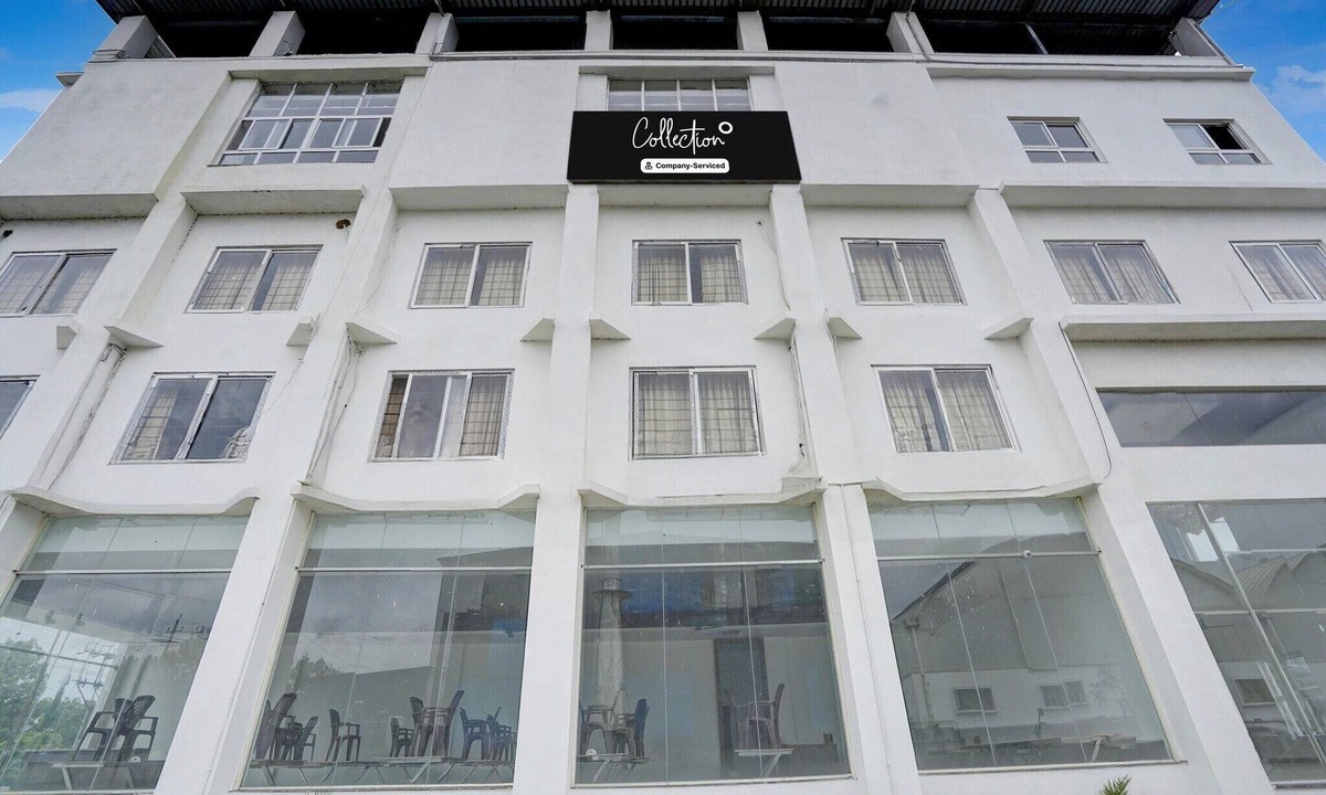 Hassan House | Super Collection O Nandagokula
