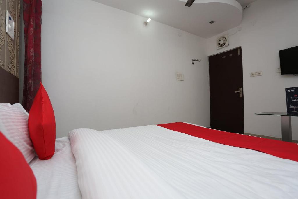 Karnal Hotel | Super Hotel O Pearl