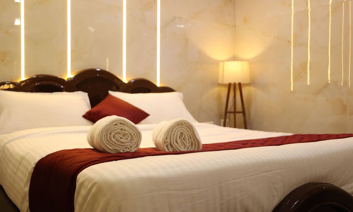 Dindigul Hotel | SVS Grand