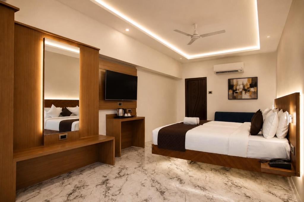 Hyderabad Hotel | The Blue Inn Hotel