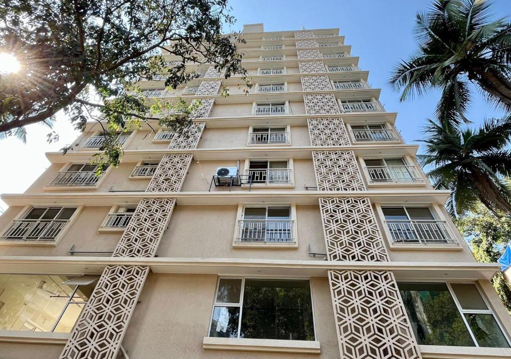 Malad West Hotel | THE BNB STAY - MALAD WEST by Arch Hospitality Services