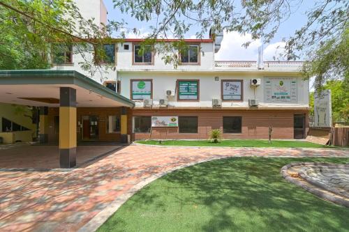 Shyam Nagar Resort | The Byke Boutique - Grassfield Resort - Pan India Pure Veg Hotel Chain