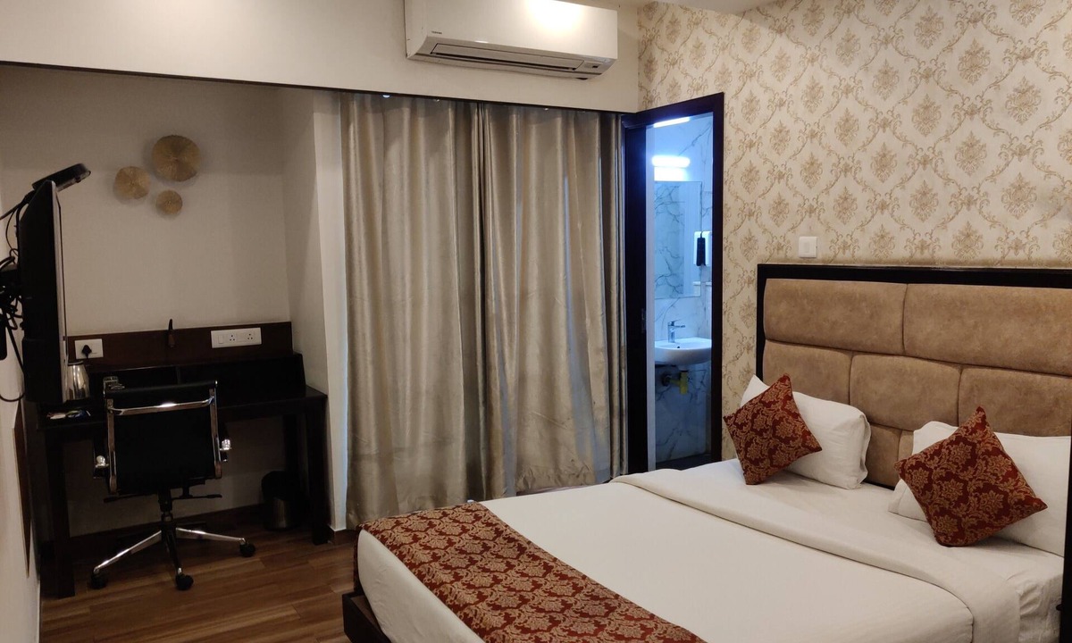 Brookefield Hotel | The Continentti Whitefield