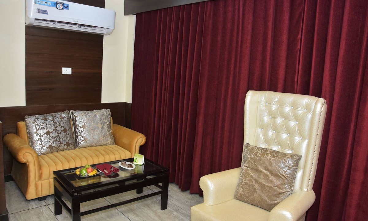 Katra Hotel | The Fern Residency Katra