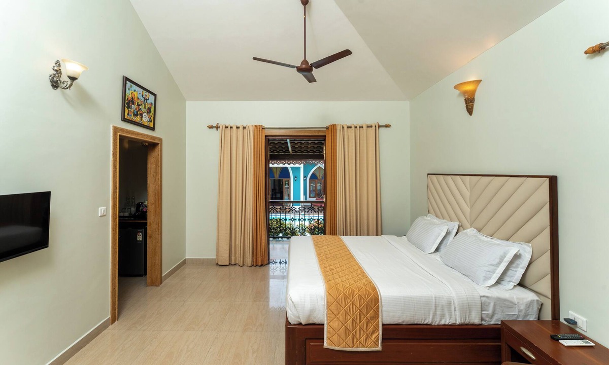 Chapora Hotel | The Grand Leoney Resort