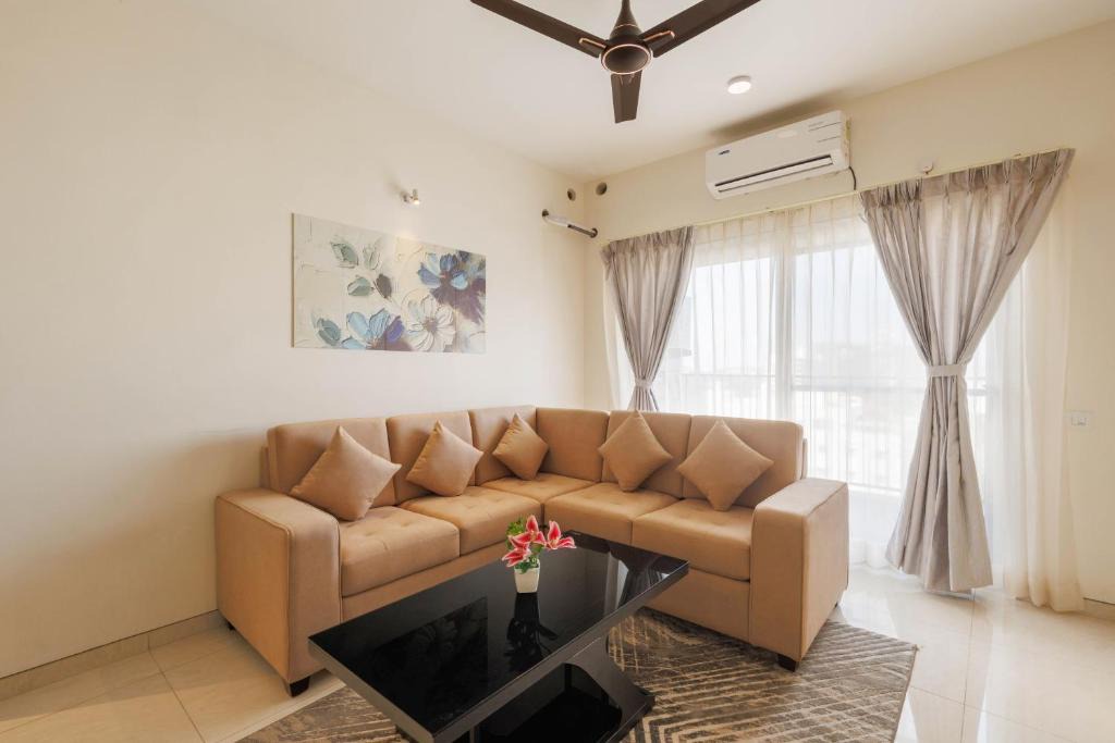 Yelahanka Apartment | The Horizon Vista by RedOliveNr Aster CMI Hebbal
