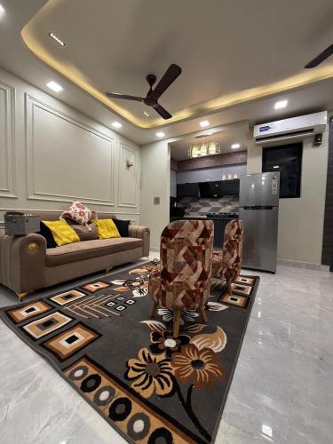 Indirapuram Apartment | The Lotus Retreat - Premium