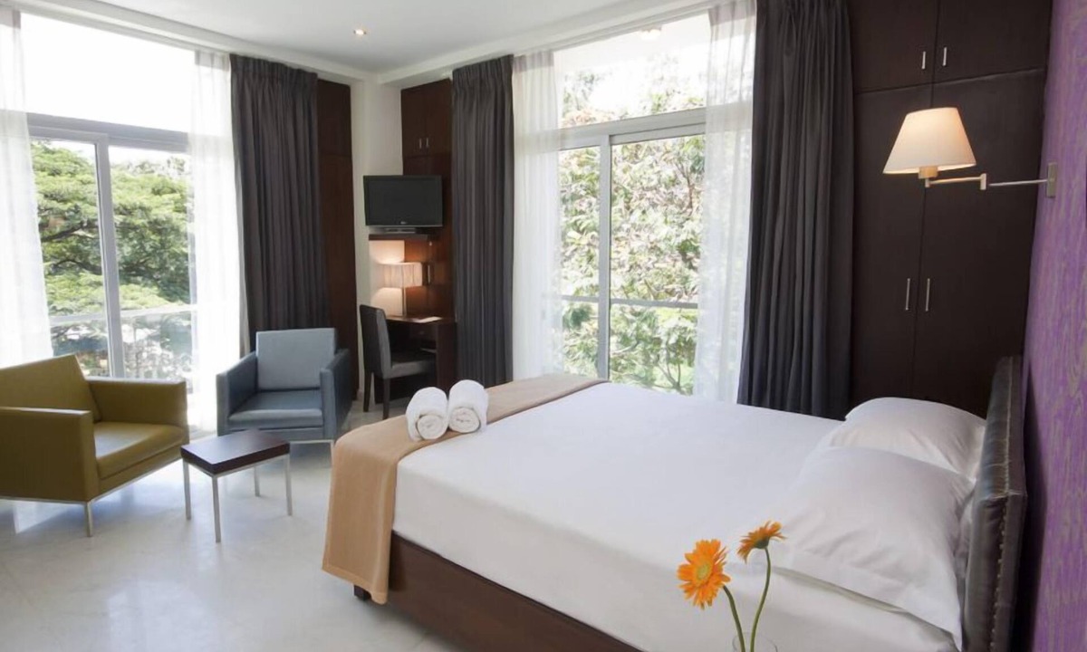 Jayanagar Hotel | The Park Slope Hotel