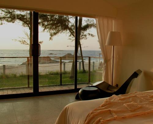 Gujjadi Hotel | The Postcard on the Arabian Sea, Maravanthe Beach