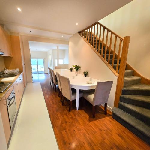 Redfern Bed & Breakfast | The Regent Guesthouse