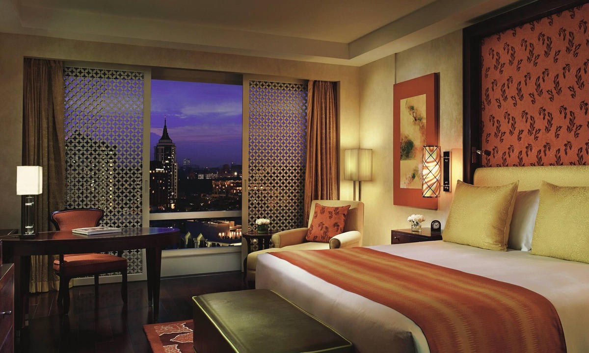 Bangalore City Center Hotel | The Ritz-Carlton, Bangalore