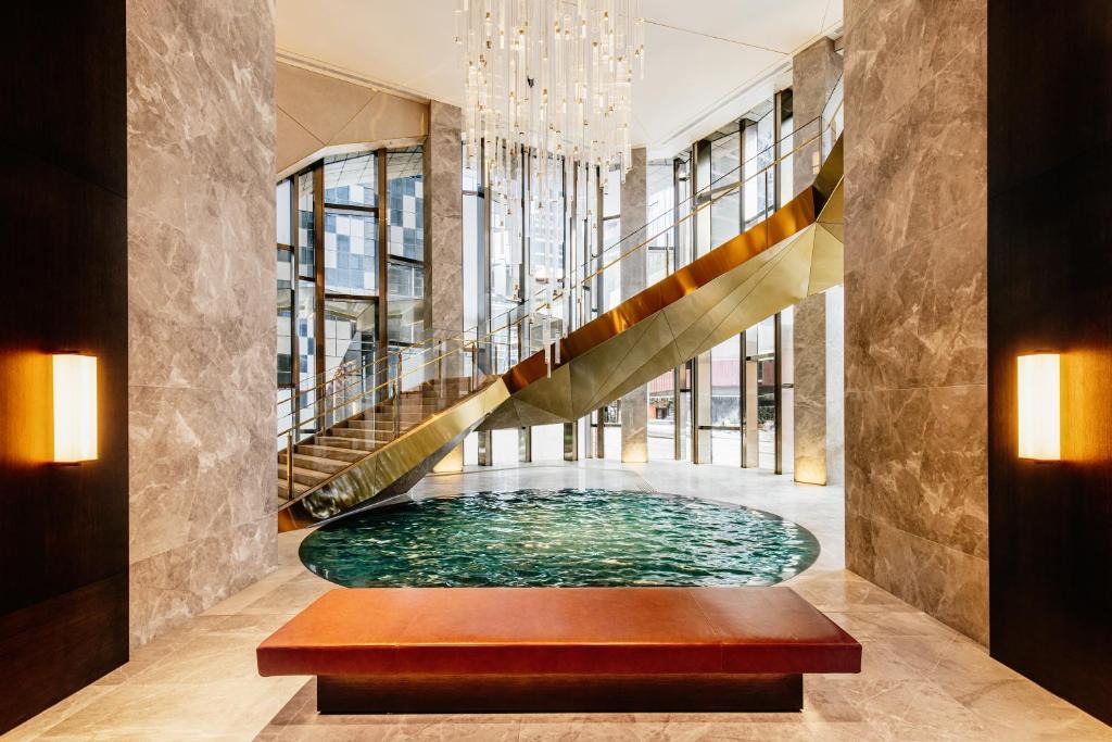 Melbourne Central Business District Hotel | The Ritz-Carlton, Melbourne