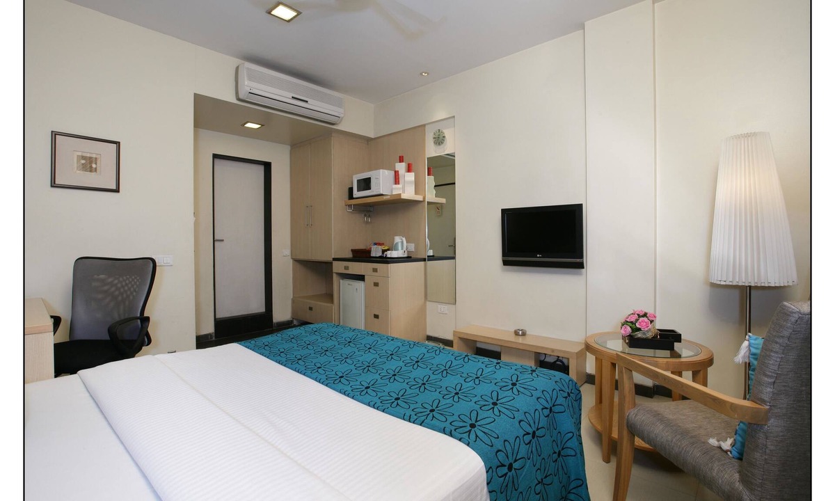 Koregaon Park Hotel | The Sirona Hotel