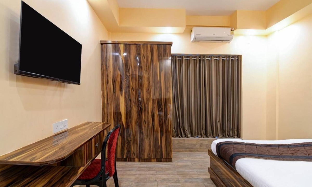 Misrikh Hotel | The Vishwnath Palace