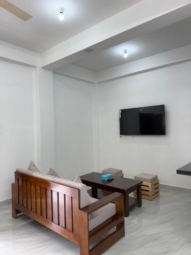 Jaigaon Apartment | Tinhenric's Modern 2BHK Near Bhutan Gate