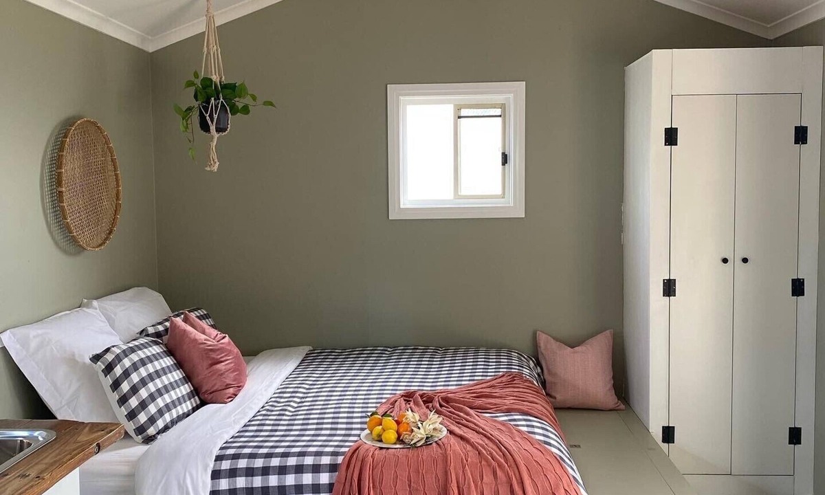 Argyle Other | Tiny Home on a Hill overlooking the sheep and the dam!