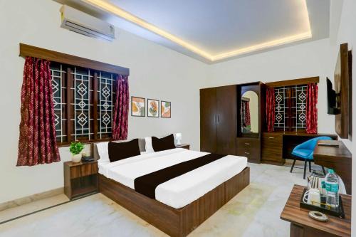 BTM Layout Hotel | Townhouse Oak Bangalore Central Silk Board Metro Station