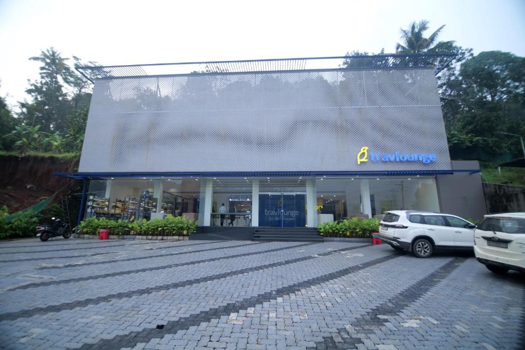 Devikolam Hotel | Travlounge Adimali