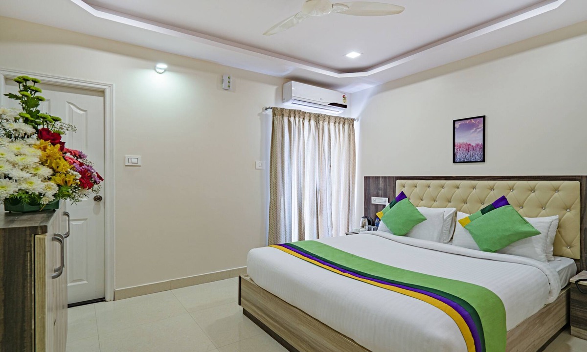 Koramangala Hotel | Treebo Elite 7 Koramangala, 500m from Nexus Mall