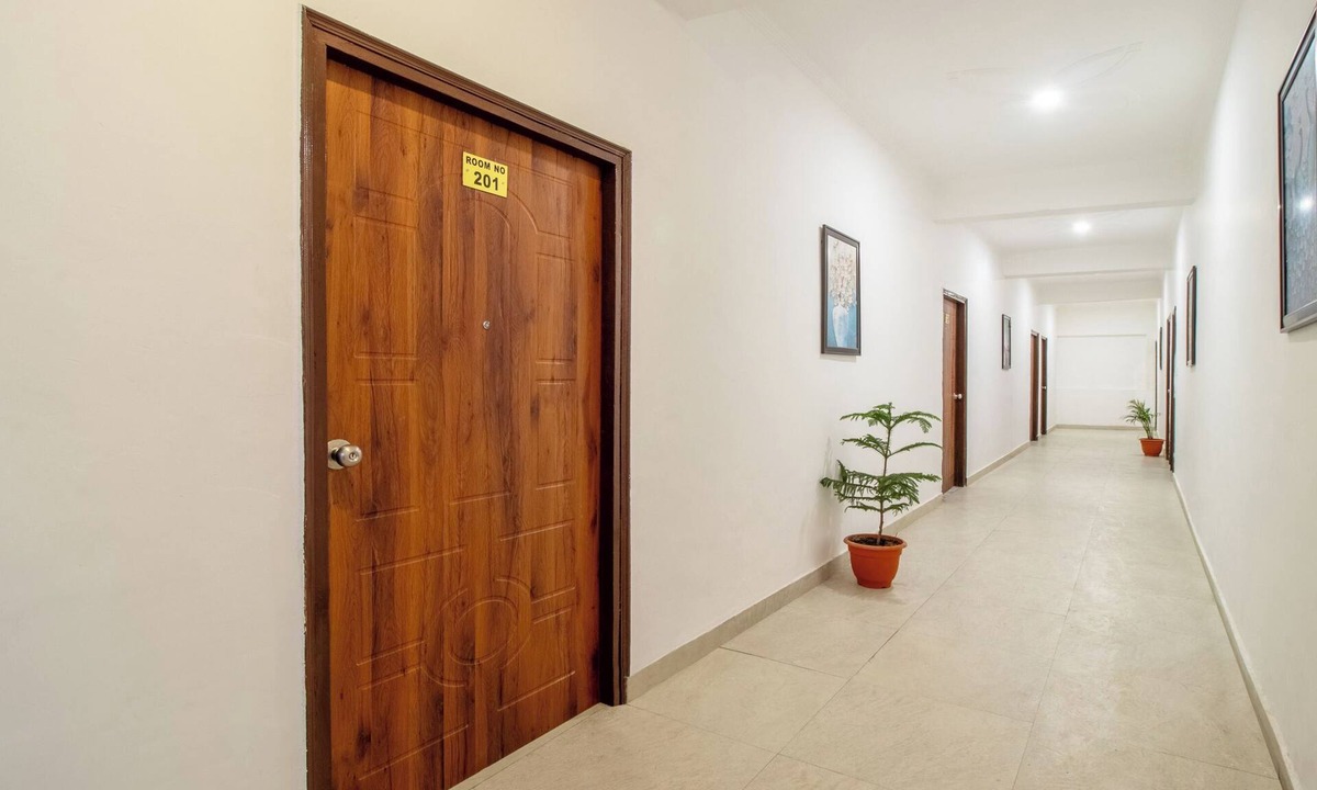 Shillong Hotel | Treebo Lush Green