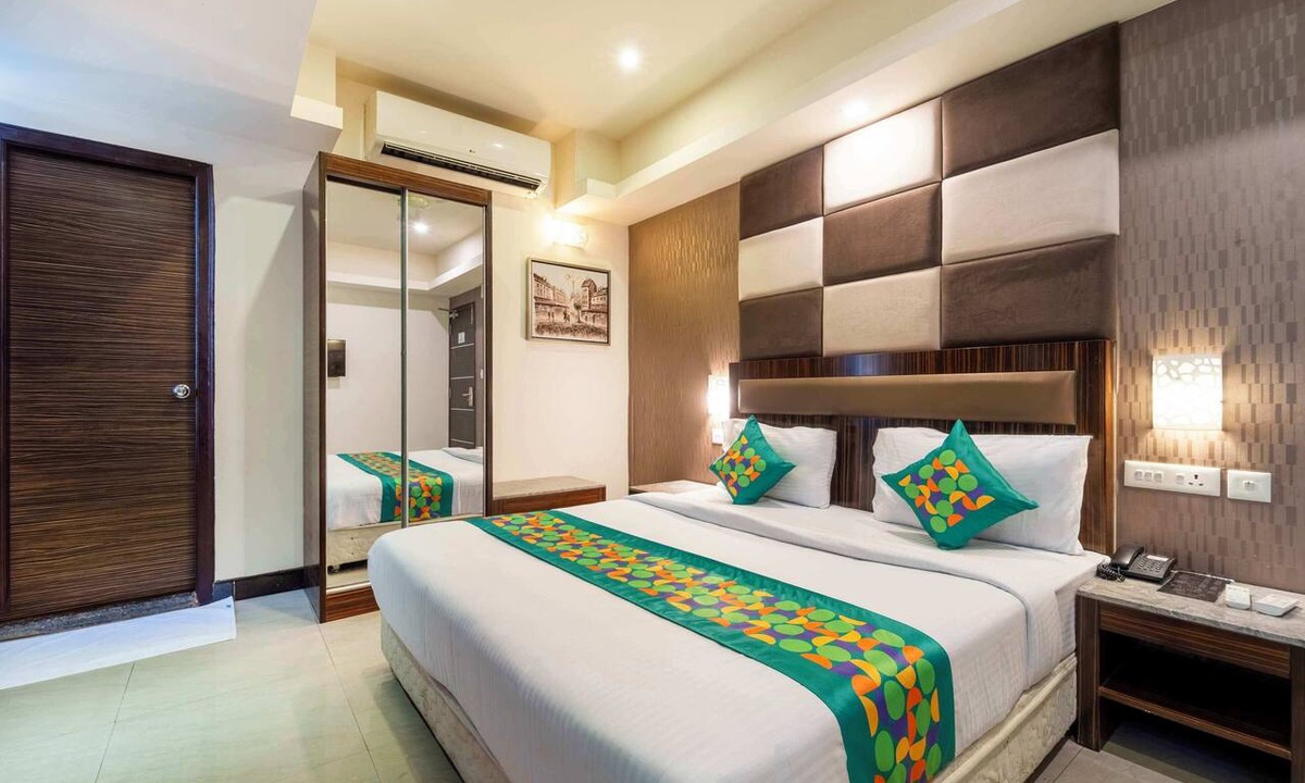 RS Puram Hotel | Treebo Venition Inn