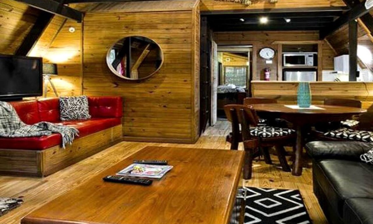 Springbrook Cabin | Unique Rainforest Getaway near Natural Bridge in Queensland