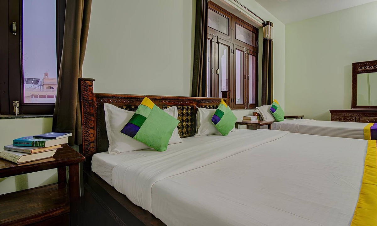 Vidhyadhar Nagar Hotel | Utsav Vilas