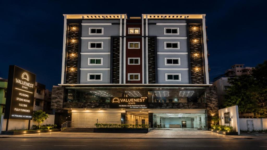 Madhapur Hotel | Valuenest