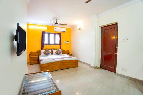 Parthasarathy Puram Hotel | Via Home Tree Service Apartment T Nagar