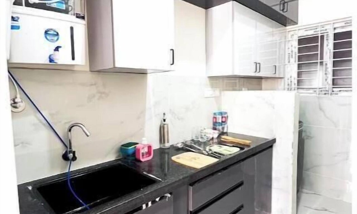 Whitefield Apartment | Voyaraz Aadhya Suites 1BHK | Near Metro 103