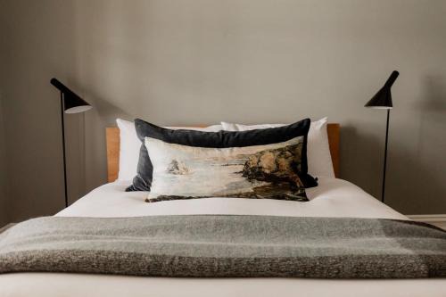 West Hobart House | 'Wietenah=' - Perfectly renovated historic cottage