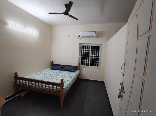 Tiruvannamalai House | Yazhisai Illam