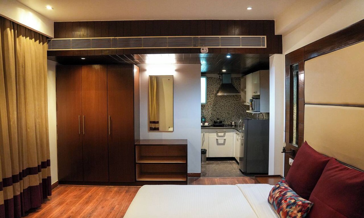 Gurugram Hotel | Yuhi Suites