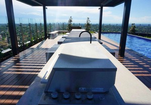 Boxhill 5 stars +Amazing View+ Infinity Pool+ Free Wifi in Box Hill