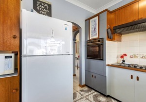 Fancy Moonta Bay North Terrace in Moonta Bay